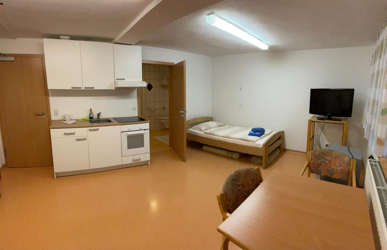 Personalwohnheim Altenpflege Foditsch Sankt Johann  Eksteriør bilde